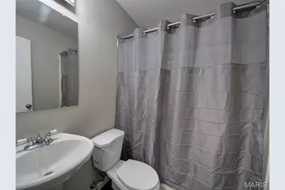 108 Perthshire Road, Unincorporated, MO 63137 - Photo 9
