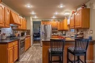 98 Wooden Nickel Dr, Foley, MO 63347 - Photo 3