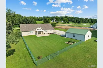 4944 Walnut Grove Drive, Villa Ridge, MO 63089 - Photo 9