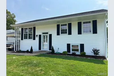 300 Chrysler Drive, Fenton, MO 63026 - Photo 1