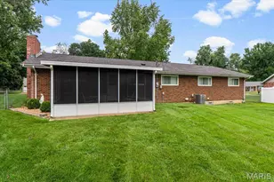 274 Treasure Cove, Ballwin, MO 63021 - Photo 3
