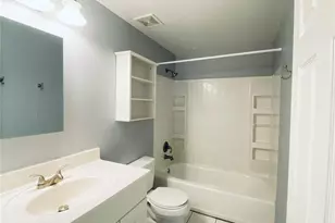 1817 Enola Ct, Kirkwood, MO 63122 - Photo 15