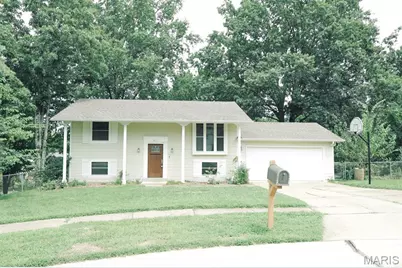 1817 Enola Court, Kirkwood, MO 63122 - Photo 1