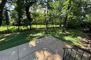 754 Carman Woods Dr, Manchester, MO 63021 - Photo 41