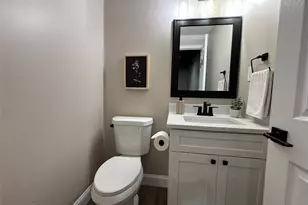 754 Carman Woods Dr, Manchester, MO 63021 - Photo 37