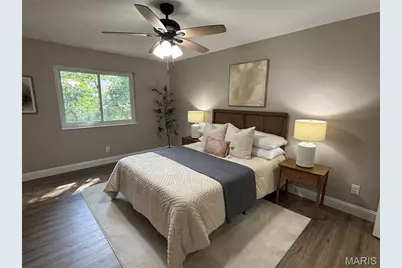 754 Carman Woods Drive, Manchester, MO 63021 - Photo 5