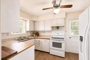 320 N 11th St, De Soto, MO 63020 - Photo 15