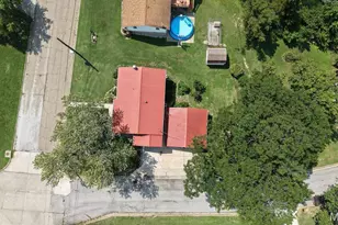 320 N 11th St, De Soto, MO 63020 - Photo 5