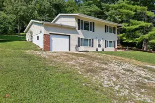 2101 Linnus Dr, High Ridge, MO 63049 - Photo 3