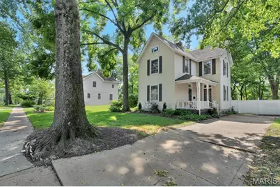 419 S Van Buren Avenue, Kirkwood, MO 63122 - Photo 1
