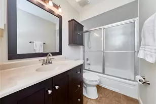 16463 Cobbleskille Dr, Chesterfield, MO 63017 - Photo 31