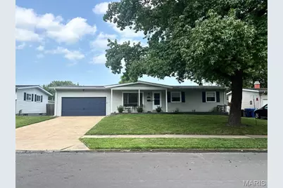455 Humes Lane, Florissant, MO 63031 - Photo 1