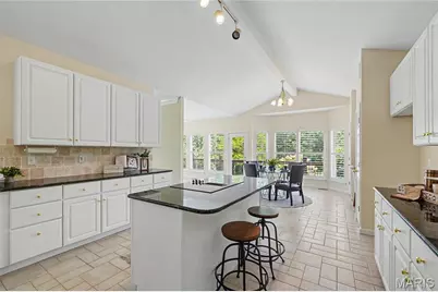 111 Cooperwyck Road, Wentzville, MO 63385 - Photo 9