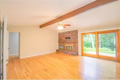 395 Statesman Court, Chesterfield, MO 63017 - Photo 3