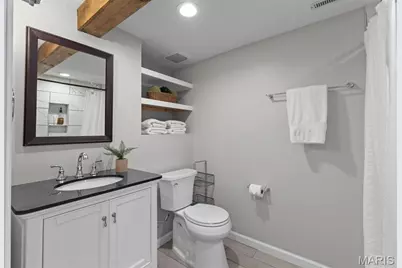 6427 Pernod Avenue, Saint Louis, MO 63139 - Photo 21