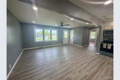 601 Cooper Avenue, Paris, MO 65275 - Photo 9