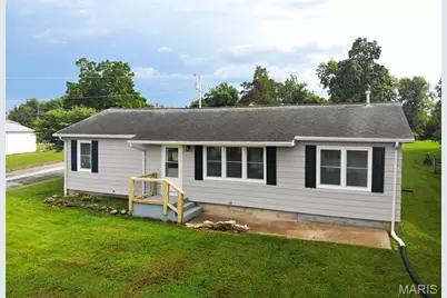 601 Cooper Avenue, Paris, MO 65275 - Photo 1