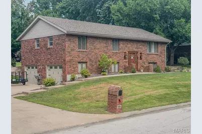 135 Pioneer Trail, Hannibal, MO 63401 - Photo 1