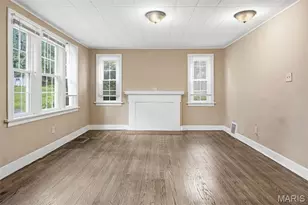 402 Tiffin Ave, Saint Louis, MO 63135 - Photo 3