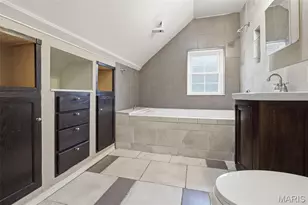 402 Tiffin Ave, Saint Louis, MO 63135 - Photo 15
