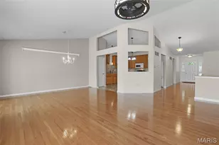 1320 Running Creek Ct, Washington, MO 63090 - Photo 5