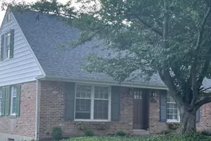 729 Chippendale Ct, Kirkwood, MO 63122 - Photo 3