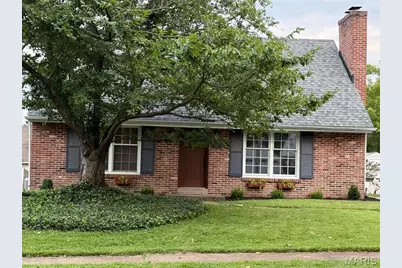 729 Chippendale Court, Kirkwood, MO 63122 - Photo 1