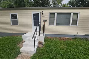 10154 Coburg Lands Dr, Saint Louis, MO 63137 - Photo 1