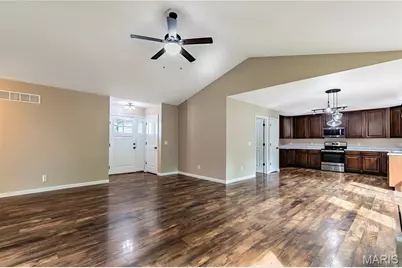 730 Glen Eagle Drive, Troy, MO 63379 - Photo 7