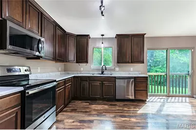 730 Glen Eagle Drive, Troy, MO 63379 - Photo 13