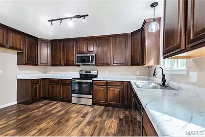 730 Glen Eagle Drive, Troy, MO 63379 - Photo 11