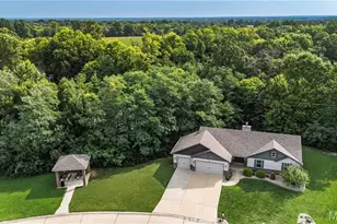 730 Glen Eagle Dr, Troy, MO 63379 - Photo 29