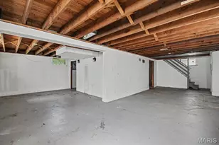 6829 Berkridge Ct, Saint Louis, MO 63134 - Photo 25