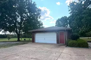 17202 Hwy 64, Lebanon, MO 65536 - Photo 5