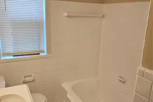 1636 Quendo Ave, Saint Louis, MO 63130 - Photo 17