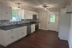 1404 E Ridge Rd, Desloge, MO 63601 - Photo 7
