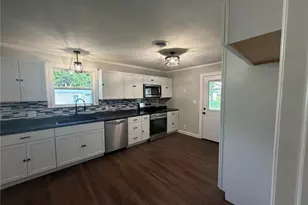 1404 E Ridge Rd, Desloge, MO 63601 - Photo 9
