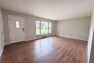 871 Wycliffe Ct, Saint Louis, MO 63125 - Photo 7
