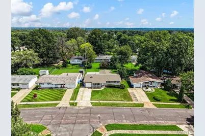 1540 Starling Drive, Saint Louis, MO 63031 - Photo 5