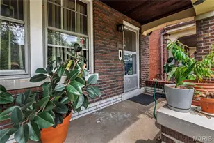 3651 Montana St, Saint Louis, MO 63116 - Photo 3