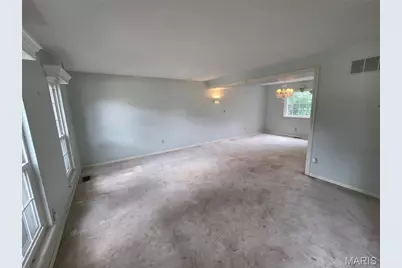 1327 Culpepper Ridge Drive, Ballwin, MO 63021 - Photo 5