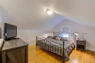 2009 N 3rd St, Saint Charles, MO 63301 - Photo 13