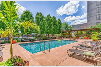 4100 Forest Park Avenue #305, Saint Louis, MO 63108 - Photo 5