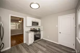 423 Warford Ave, Saint Louis, MO 63135 - Photo 7