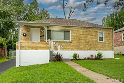 423 Warford Avenue, Saint Louis, MO 63135 - Photo 1