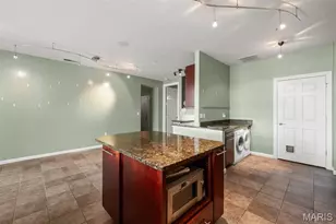 400 S 14th St, Saint Louis, MO 63103 - Photo 11