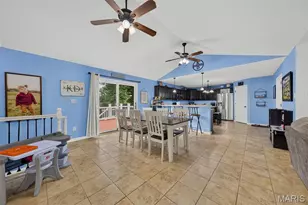 306 Waggoner Blvd, Elsberry, MO 63343 - Photo 7