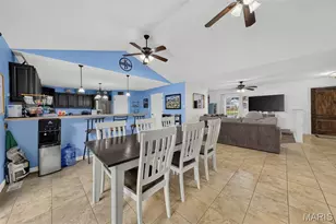 306 Waggoner Blvd, Elsberry, MO 63343 - Photo 9