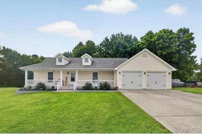 306 Waggoner Boulevard, Elsberry, MO 63343 - Photo 1