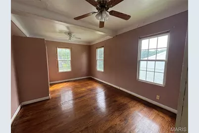 9705 Perrin Avenue, Lemay, MO 63125 - Photo 9